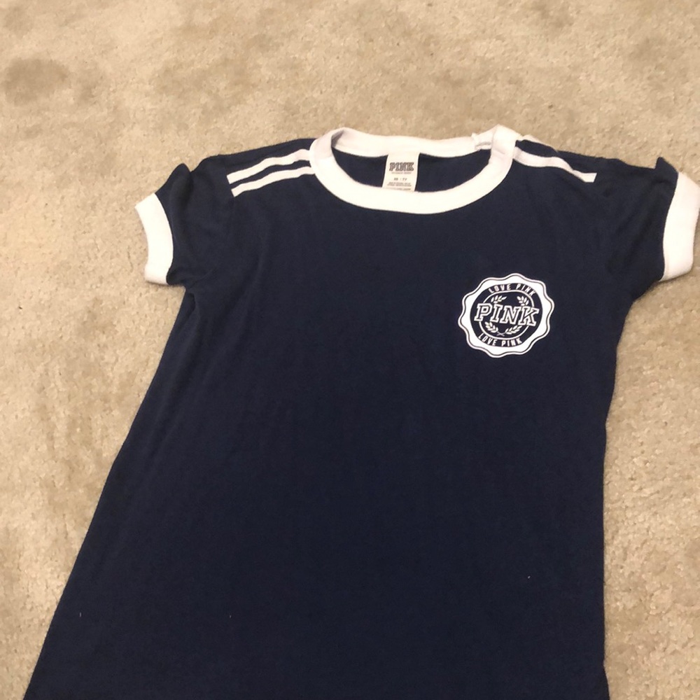 navy blue shirt sleeve pink top